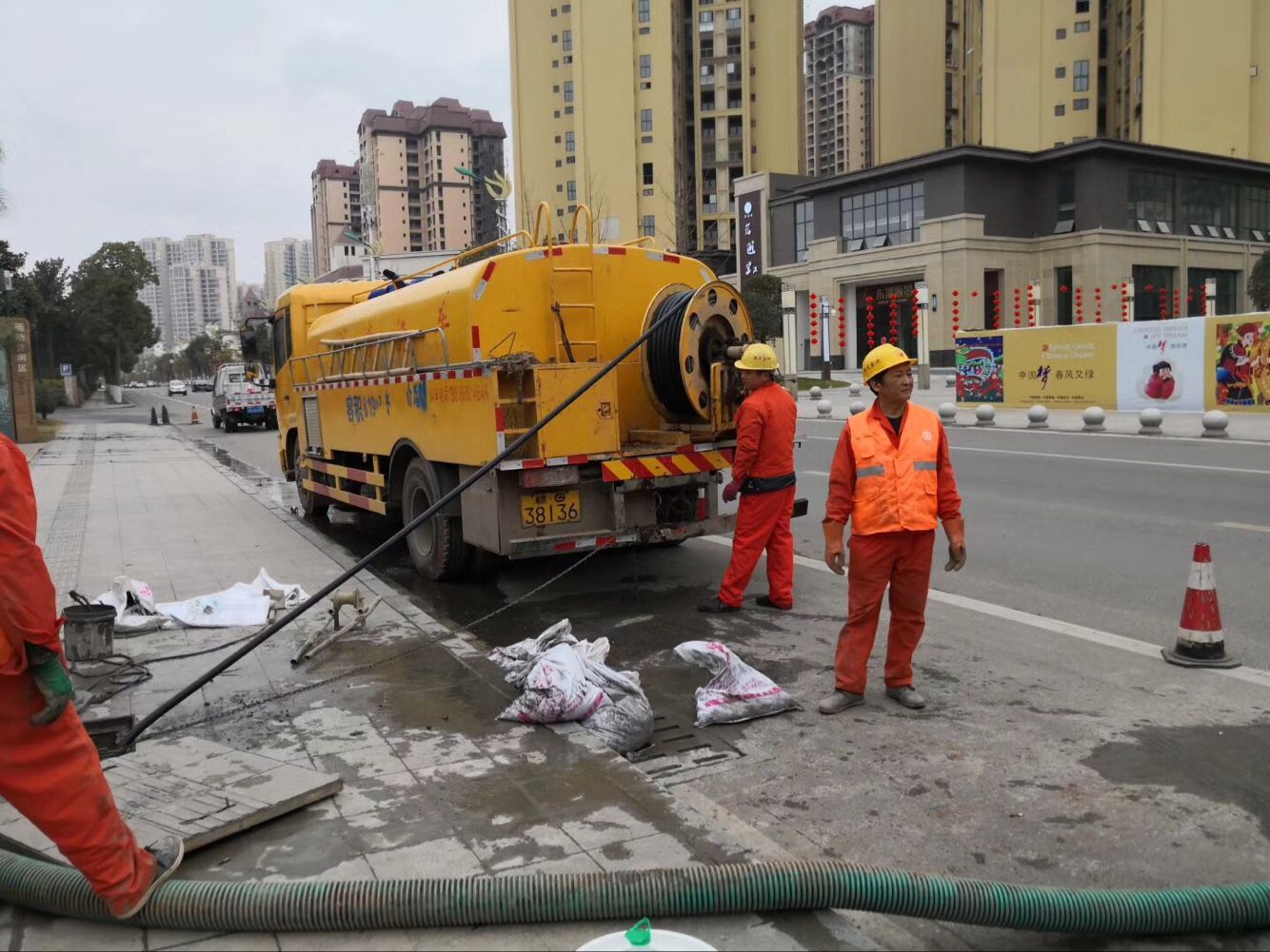 新州镇排污管道清淤-管道清洗